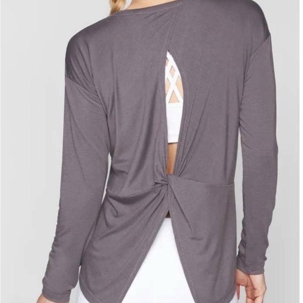 Athleta Essence Back Twist Long Sleeve L